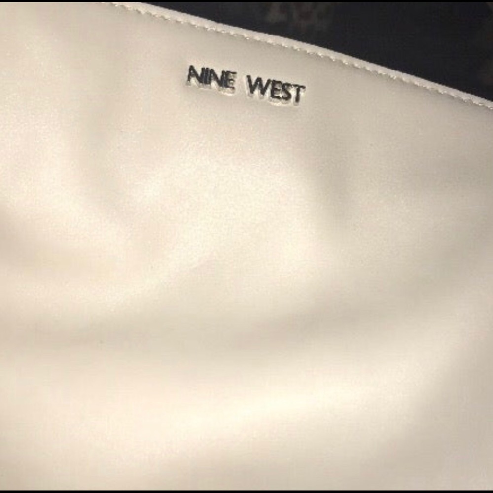 NINE WEST CROSSBODY
